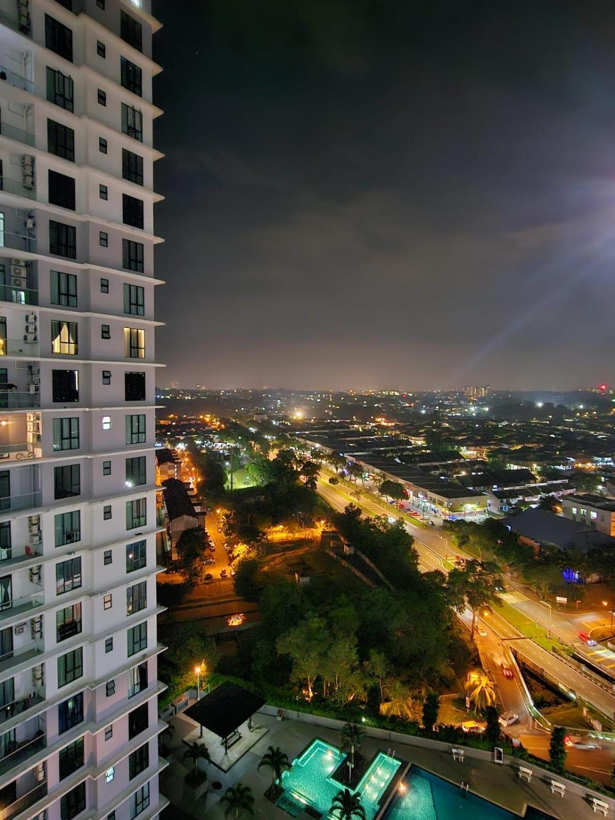 The Platino 3br Next To Paradigm Mall Pangsapuri Johor Bahru